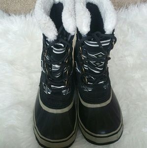 SOREL tribal winter boots